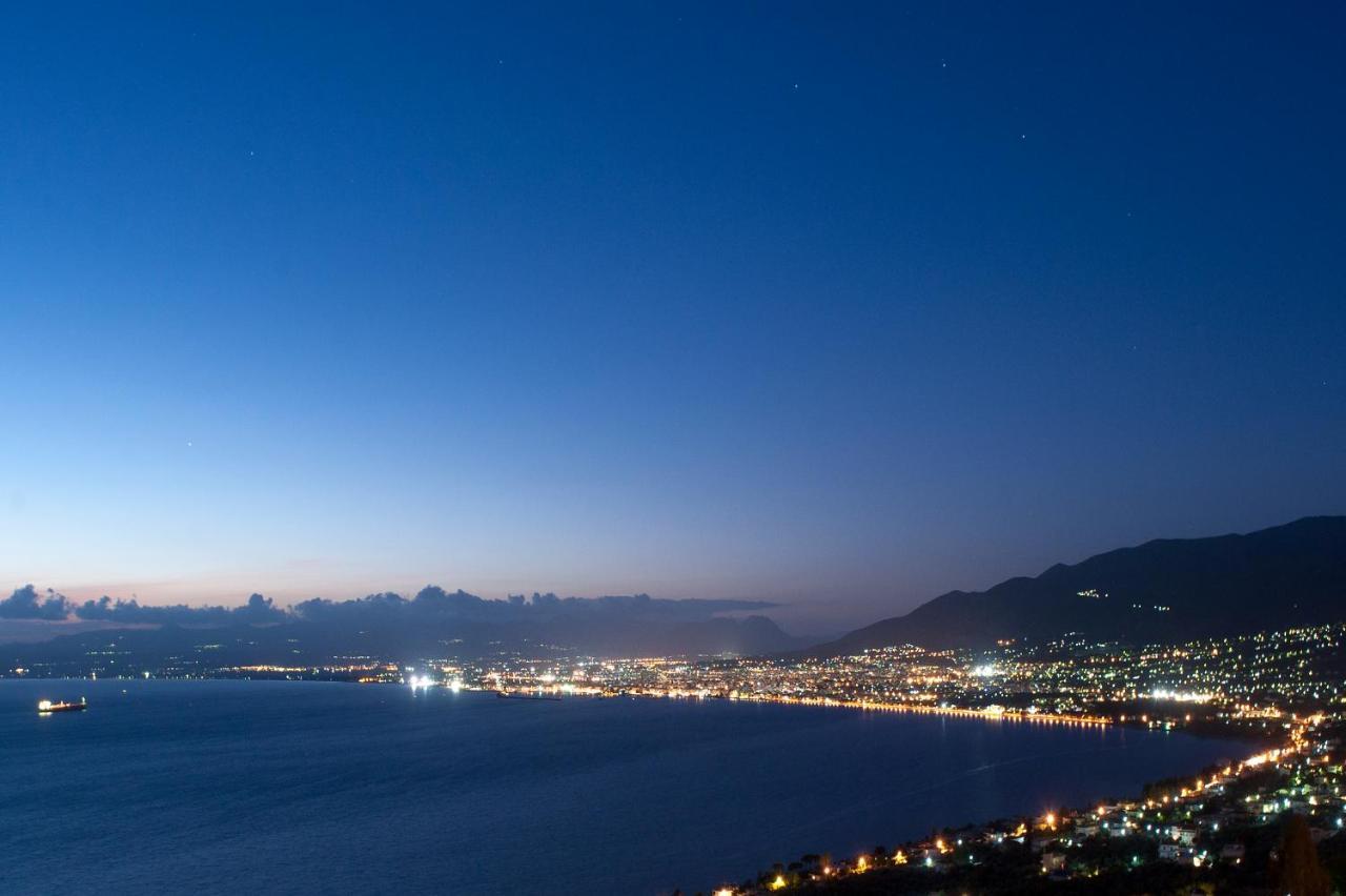 Kalamata Art Hotel Bagian luar foto
