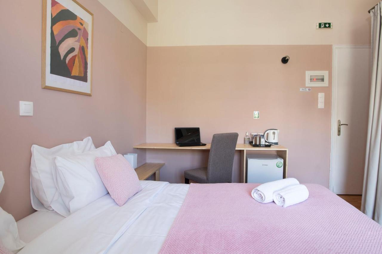 Kalamata Art Hotel Bagian luar foto
