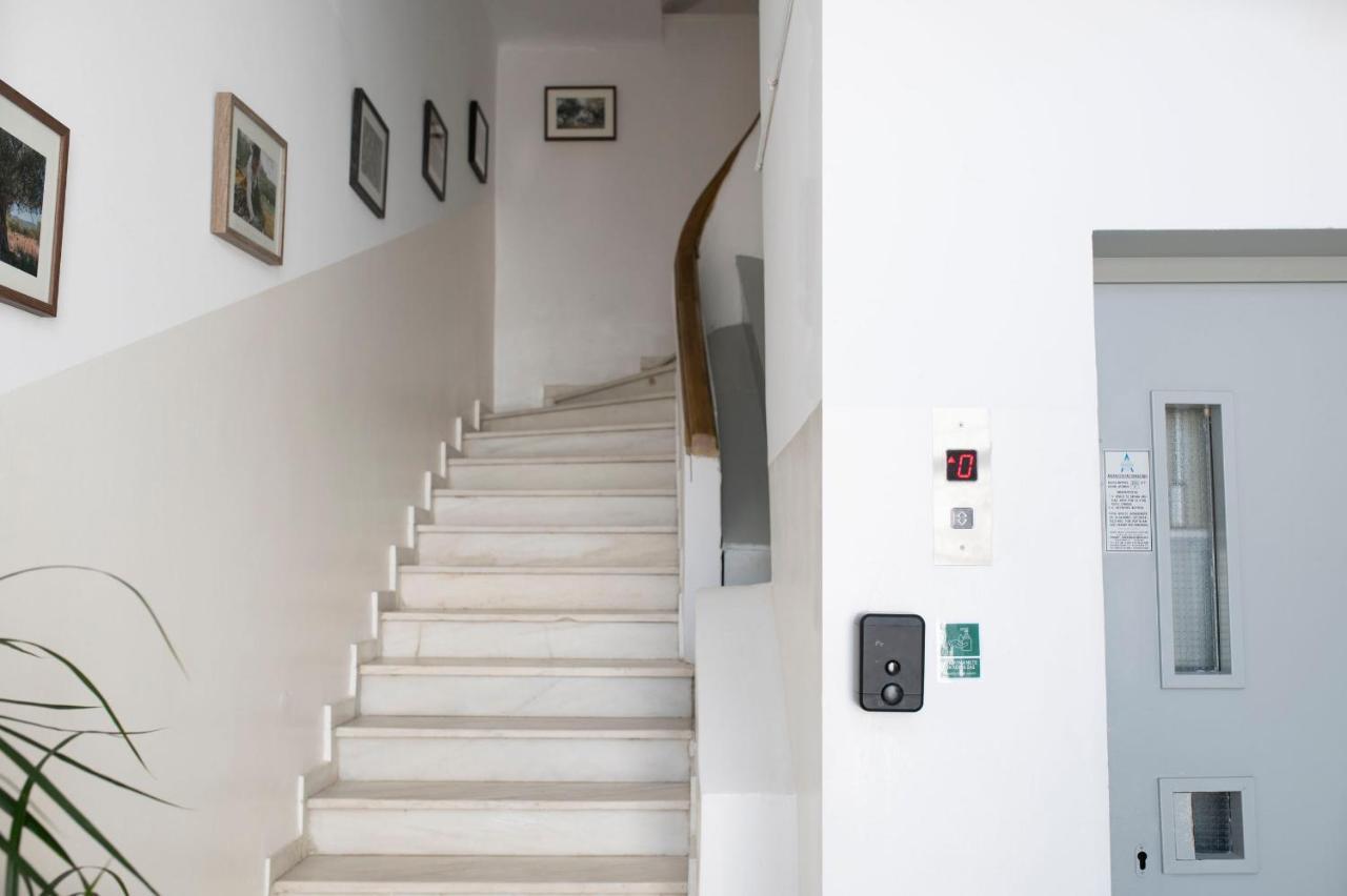 Kalamata Art Hotel Bagian luar foto